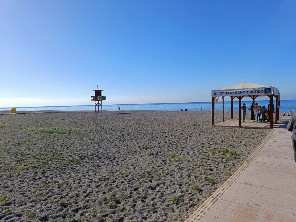 Salobreña beach is a perfect place to enjoy the sun during the whole year. In the picture a gazebo dedicated to support for people with reduced mobility.